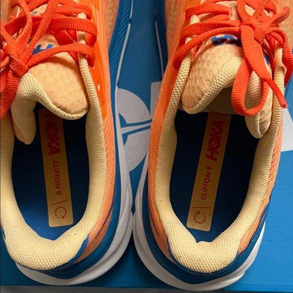 Hoka Y Clifton 9 Youth Sneakers in Orange and Blue Size-7 MD NWT - Picture 8 of 12